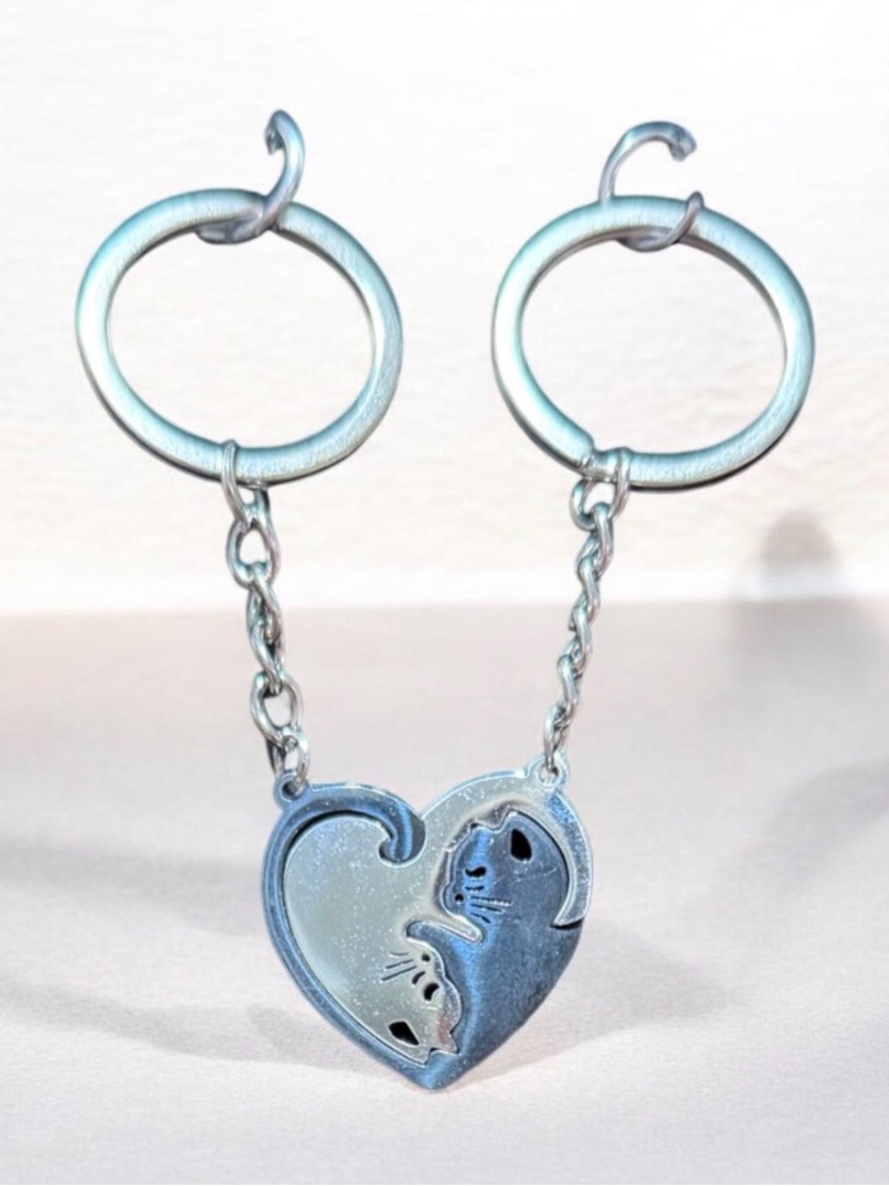 Yin Yang 2 Piece Heart Kitten Keychain. For BFF or Anyone who loves cats!!!
